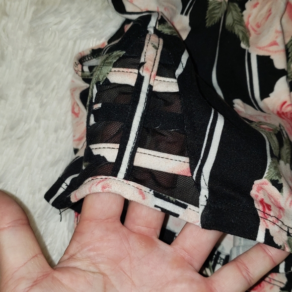 Crop Top - Picture 2 of 2